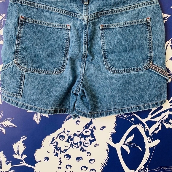 Vintage Tommy Hilfiger Shorts size 10 - Picture 4 of 6